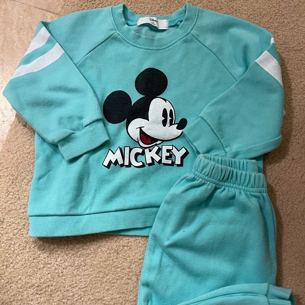 Mickey Mouse toddler matching set